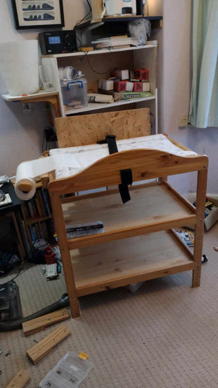changing table gumtree